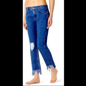 Calzedonia Frayed Boyfriend Jeans!